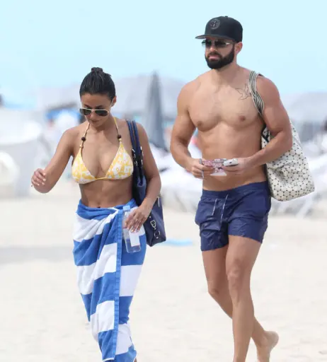 Image 2065015 from Emmanuelle Chriqui