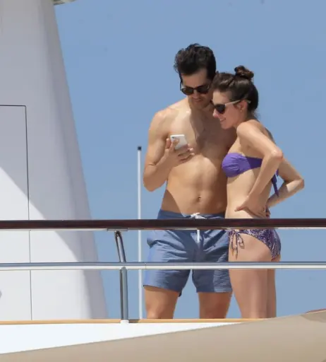 Image 2066795 from Anne Hathaway