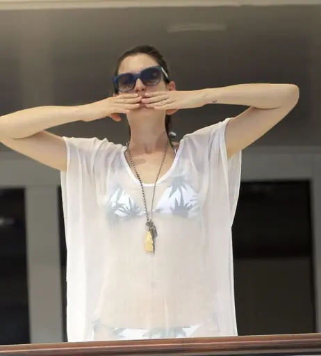 Image 2066256 from Anne Hathaway