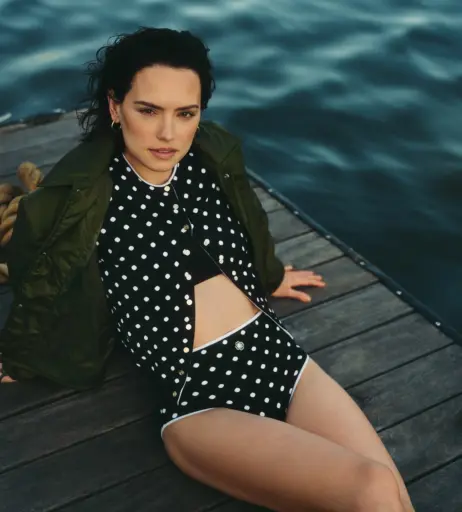 Image 2066247 from Daisy Ridley