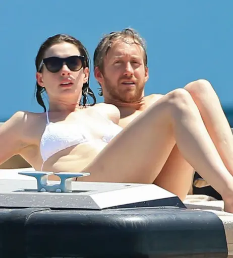 Image 2067929 from Anne Hathaway