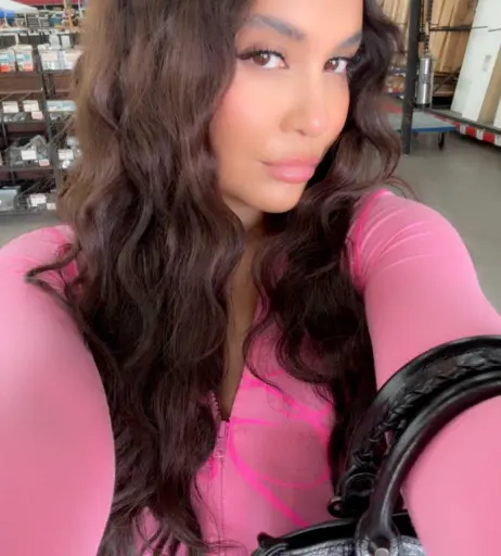 Image 20645981 from Stella Hudgens (Vanessa's Sister)