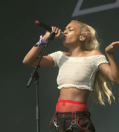 Image 2061700 from Abra