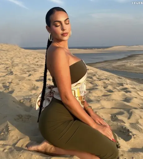 Image 2062876 from Georgina Rodriguez Hernández