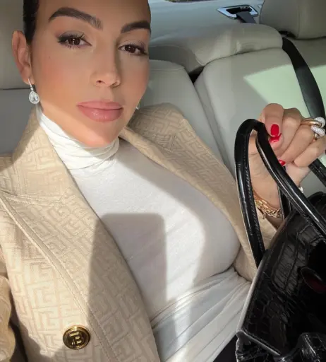 Image 2062460 from Georgina Rodriguez Hernández