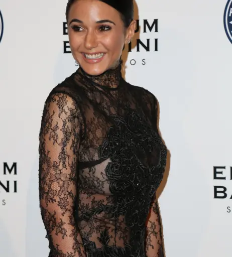 Image 2062608 from Emmanuelle Chriqui