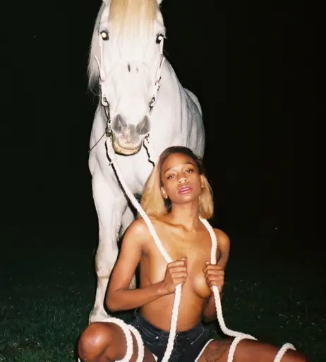 Image 2062187 from Abra