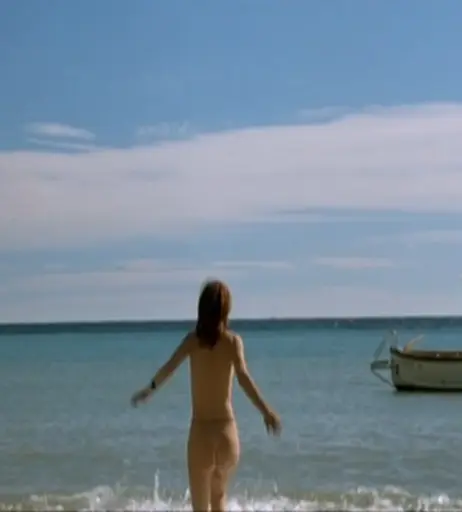 Image 2062339 from Julie Gayet