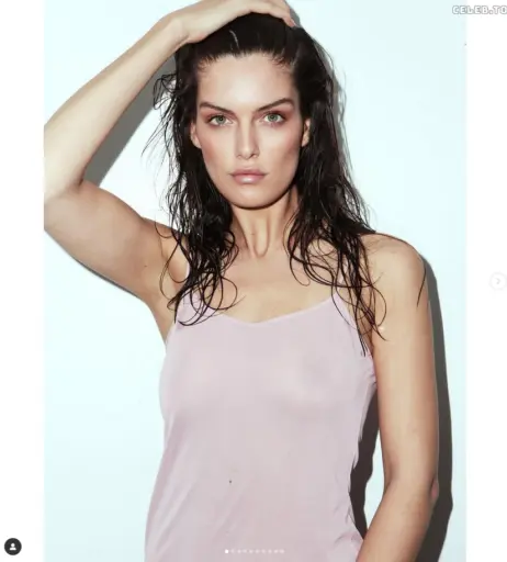 Image 2062918 from Vanessa Fuchs