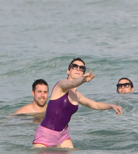 Image 2063407 from Anne Hathaway