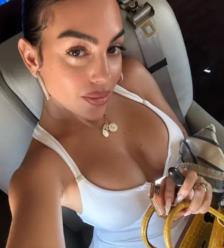 Image 2063433 from Georgina Rodriguez Hernández