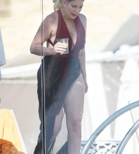 Image 2063690 from Tori Spelling