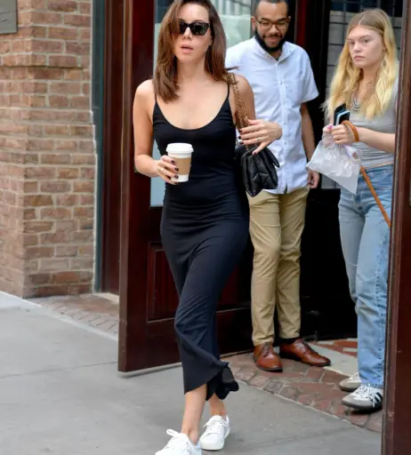 Image 2063045 from Aubrey Plaza