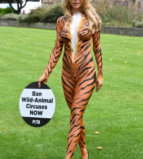 Image 2060895 from Joanna Krupa