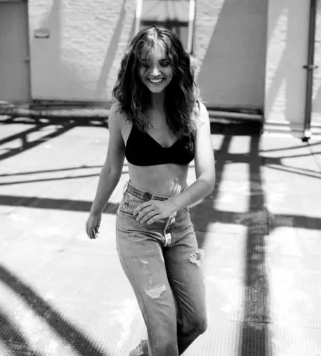 Image 2069390 from Olivia Cooke