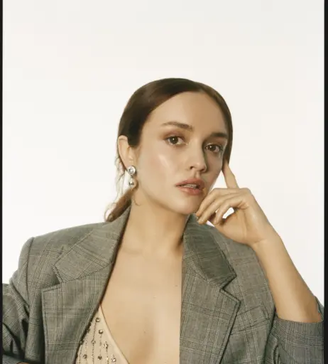 Image 2069281 from Olivia Cooke