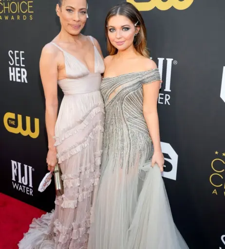 Image 2069954 from Sammi Hanratty