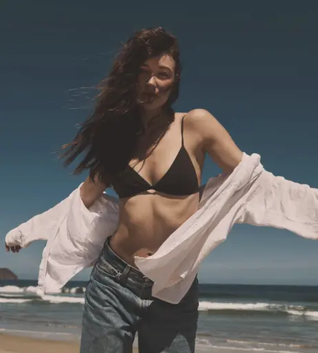 Image 2068975 from Ava Michelle