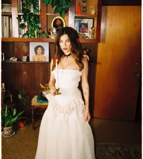Image 20523062 from Rainey Qualley