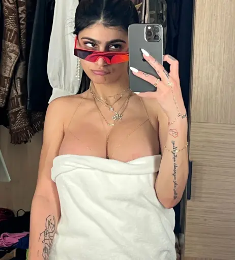 Image 2053798 from Mia Khalifa