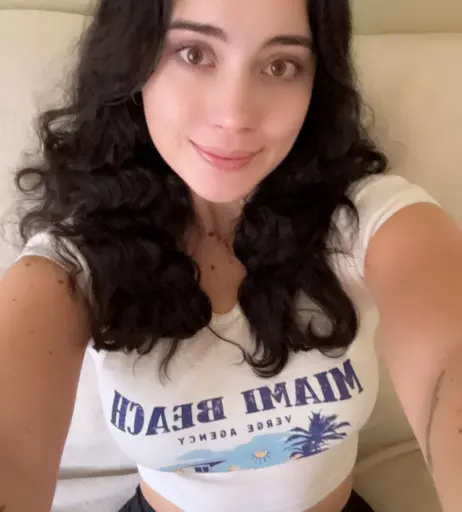 Image 20595064 from Hotblockchain / Emily Cocea / cryptobaddie1