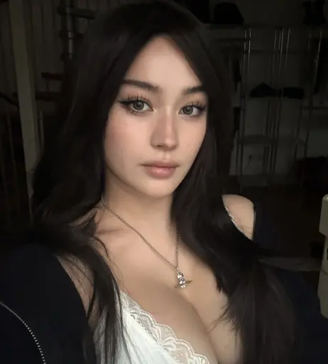 Image 20596729 from JadeyAnh | vylerria