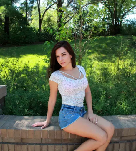 Image 20469947 from Alinity
