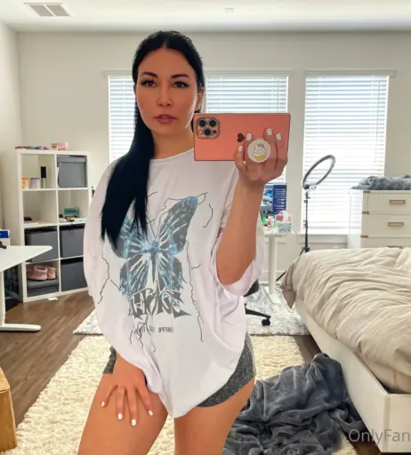 Image 20469739 from Alinity