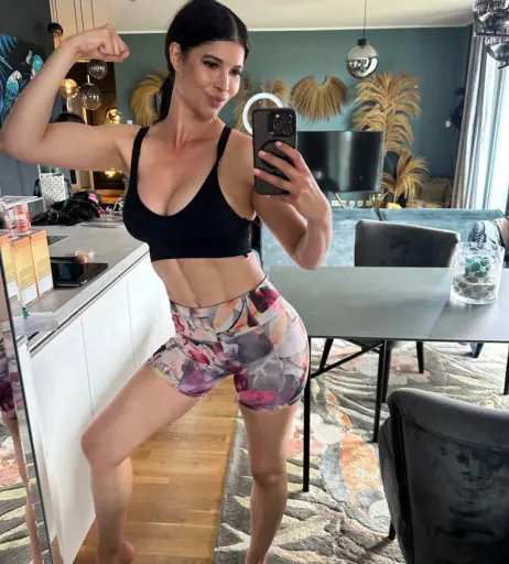 Image 2044586 from Micaela Schäfer