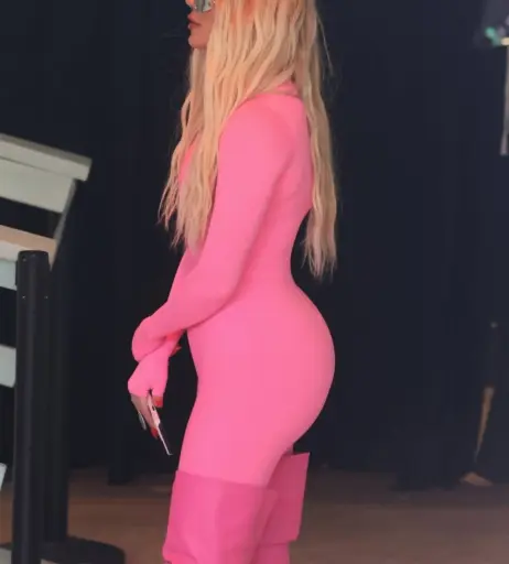 Image 2041828 from Kim Kardashian