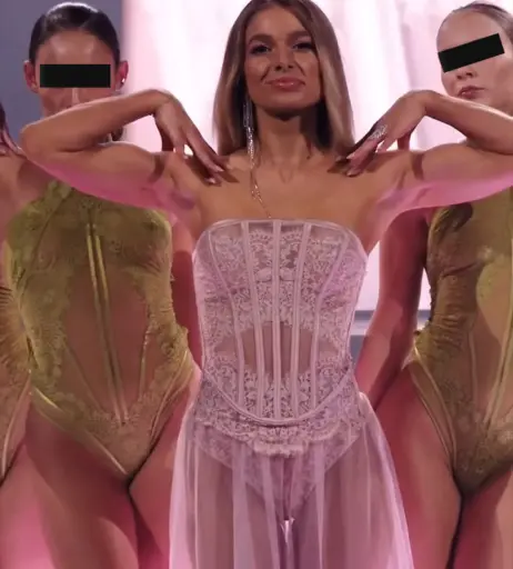 Image 2042818 from Lola Weippert