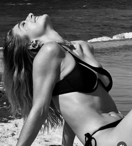 Image 2042564 from Lola Weippert