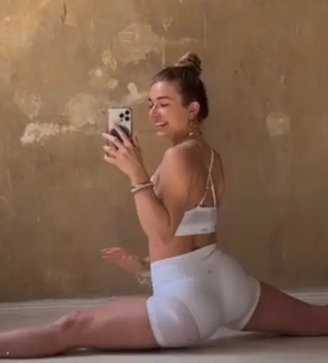 Image 2040515 from Lola Weippert