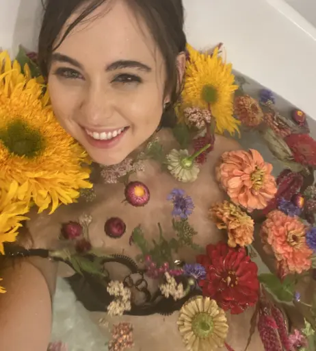 Image 2048583 from Riley Reid