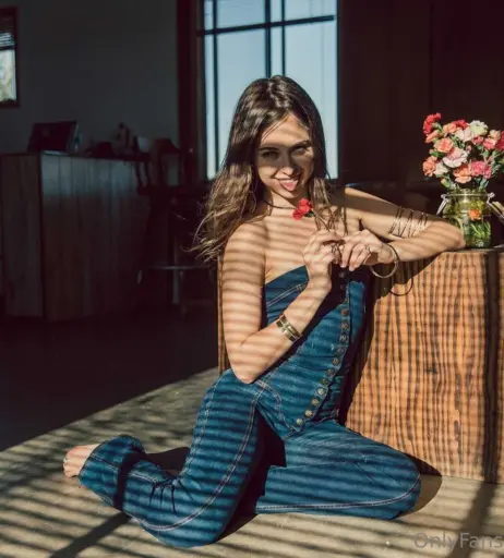 Image 2048696 from Riley Reid