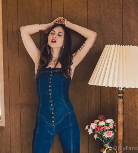 Image 2048684 from Riley Reid