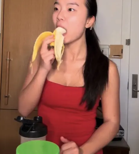 Image 20355080 from eatingalonediaries