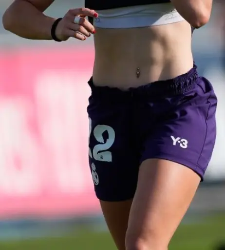 Image 20354135 from Female football/soccer players