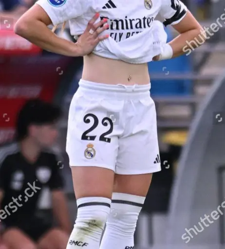 Image 20354141 from Female football/soccer players