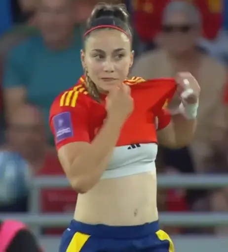 Image 20354145 from Female football/soccer players