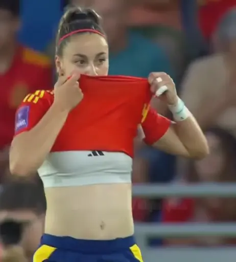 Image 20354144 from Female football/soccer players
