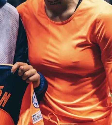 Image 20354231 from Female football/soccer players