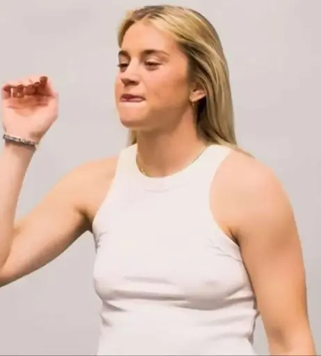 Image 20354234 from Female football/soccer players