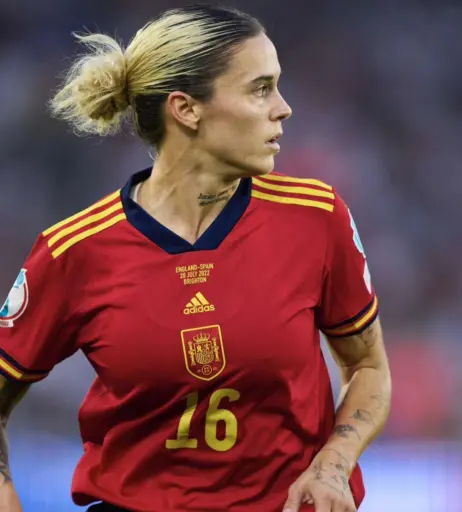 Image 20354248 from Female football/soccer players