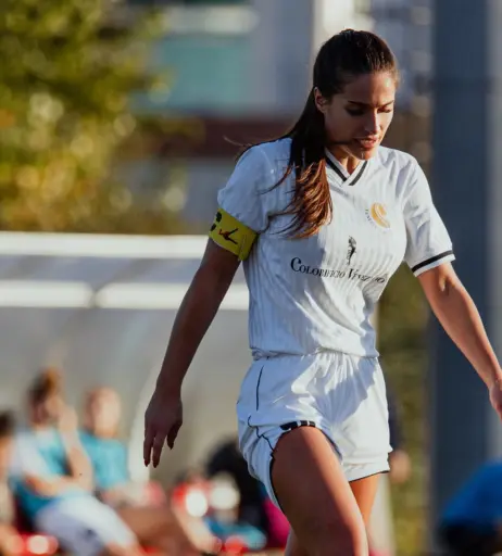 Image 20353941 from Female football/soccer players
