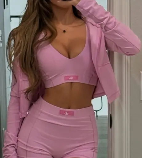 Image 20352518 from Lexi Brooke Rivera (American, born 6/7/2001)