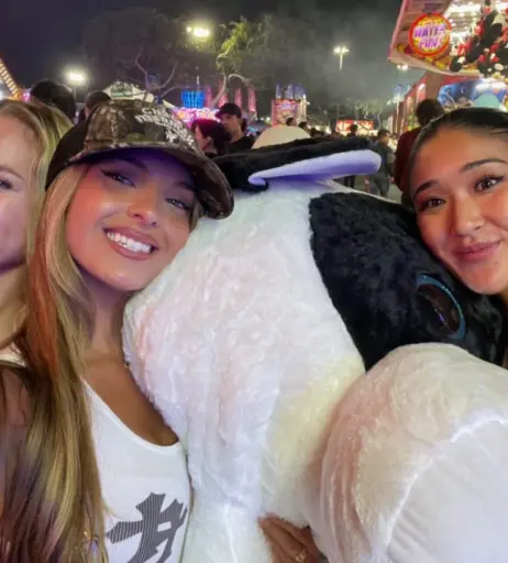 Image 20352198 from Lexi Brooke Rivera (American, born 6/7/2001)