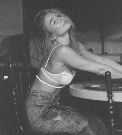 Image 2036067 from Lola Weippert