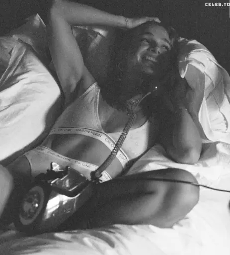 Image 2036027 from Lola Weippert