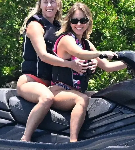 Image 2037632 from Sydney Sweeney